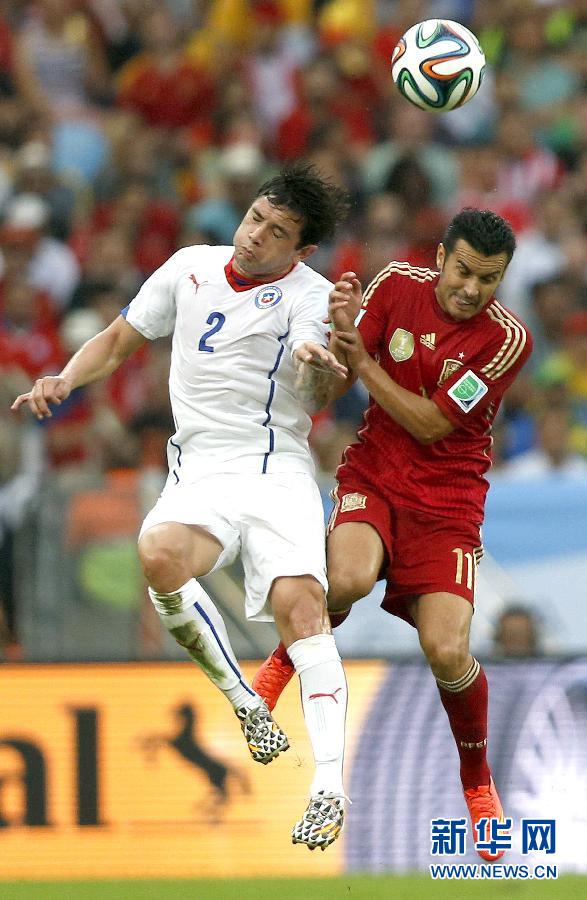 MUNDIAL 2014: Chile elimina a selección campeona con triunfo 2-0