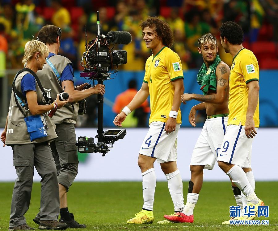 MUNDIAL 2014: Brasil golea 4-1 a Camerún y disputará octavos de final ante Chile