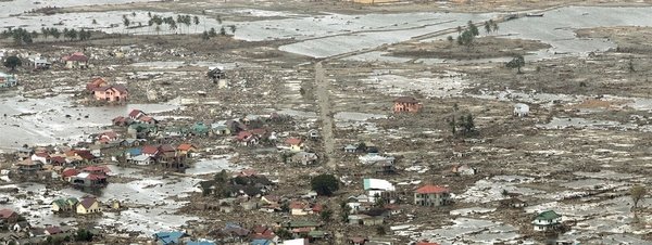 Una pareja se reencuentra con su hija diez a?os después del tsunami de Indonesia