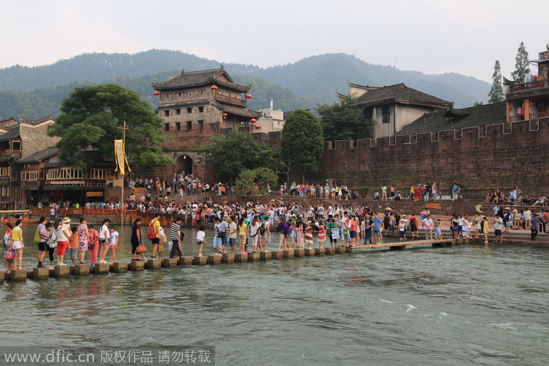 9. El antiguo pueblo Fenghuang en Hunan