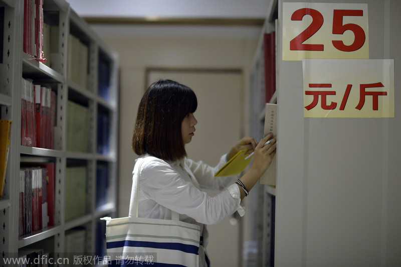 En Chongqing se venden libros por kilogramo