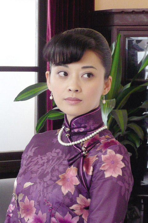 Bellezas chinas y sus “qipao”