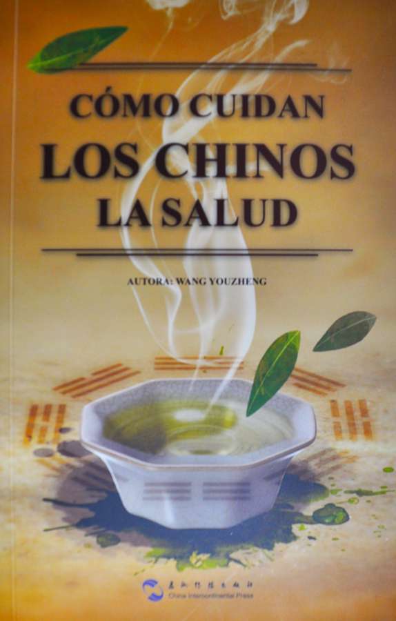 Presentan libro sobre medicina china en idioma espa?ol