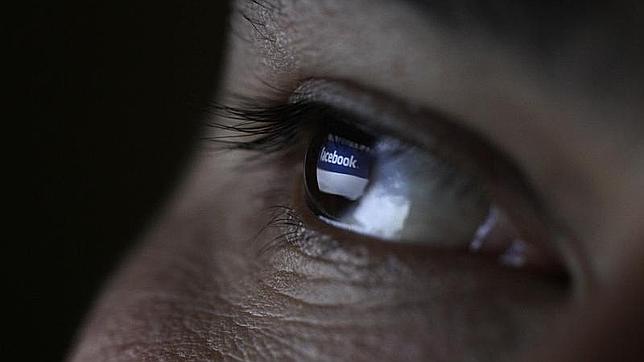 Publica el asesinato de su mujer en Facebook y recibe 300 "me gusta"