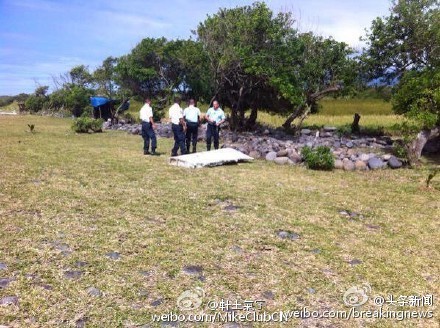 Restos encontrados en océano Indico, similares a los de avión malayo 5