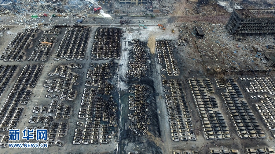 Asciende a 112 cifra de muertos por explosiones en Tianjin