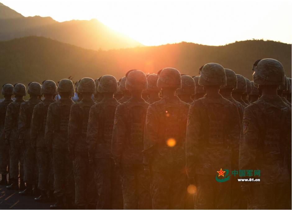 Entrenamientos de las tropas chinas para desfile militar de Día de Victoria