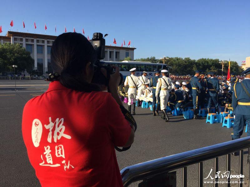 Los periodistas de Pueblo en Línea ya están listos para cubrir el desfile del Día de la Victoria