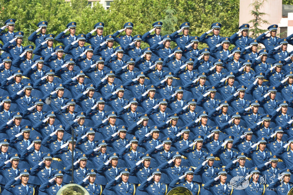 Grupo Coral del EPL de desfile militar de Día de Victoria