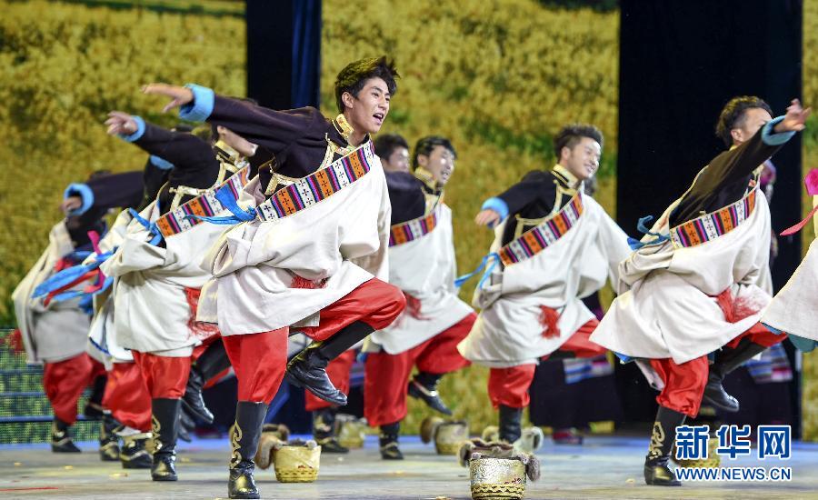 Se celebra el 50o aniversario de autonomía del Tíbet en Lhasa