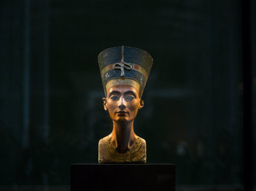 Egipto autoriza uso de radar para buscar tumba de Nefertiti