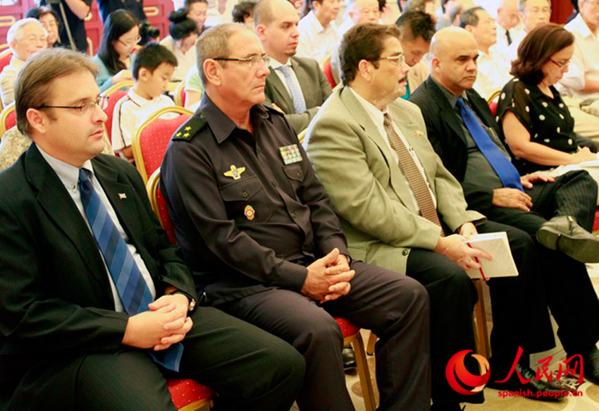 "La Habana en Abril" se presenta en vísperas de celebrarse el 55 aniversario del establecimiento de relaciones diplomáticas entre Cuba y la República Popular China. (Foto: YAC) 