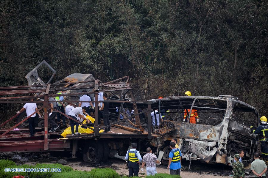 Sube a 22 número de fallecidos en accidente de tráfico en centro de China