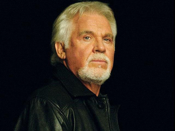 Kenny Rogers anuncia su retiro