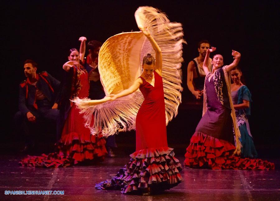 Presentan la puesta en escena "Carmen" en Beijing