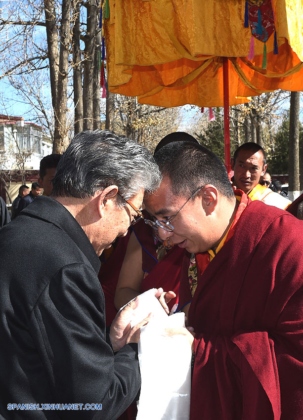 Panchen Lama visita templo de Jokhang en Tíbet