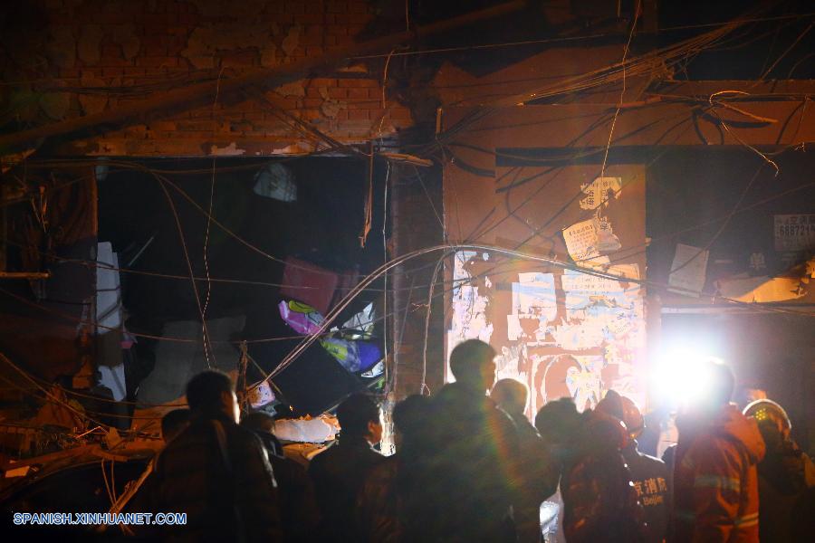 Explosión en edificio residencial de Beijing deja 3 heridos