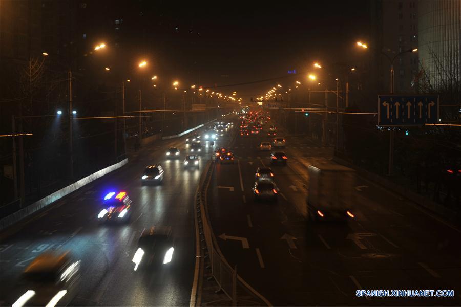 Beijing emite primera alerta roja por contaminación