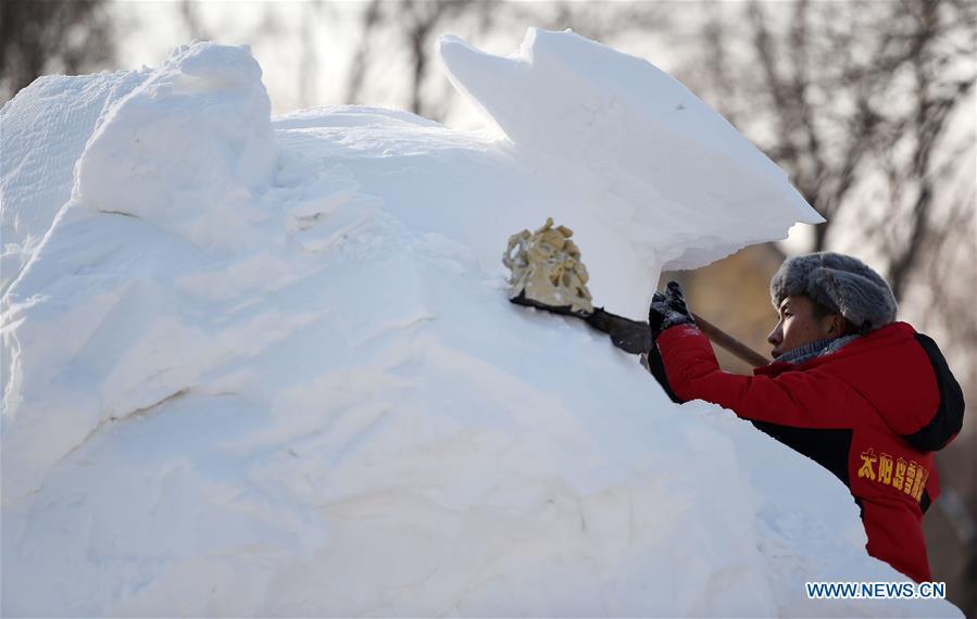 Comienza el concurso de esculturas de nieve en Harbin