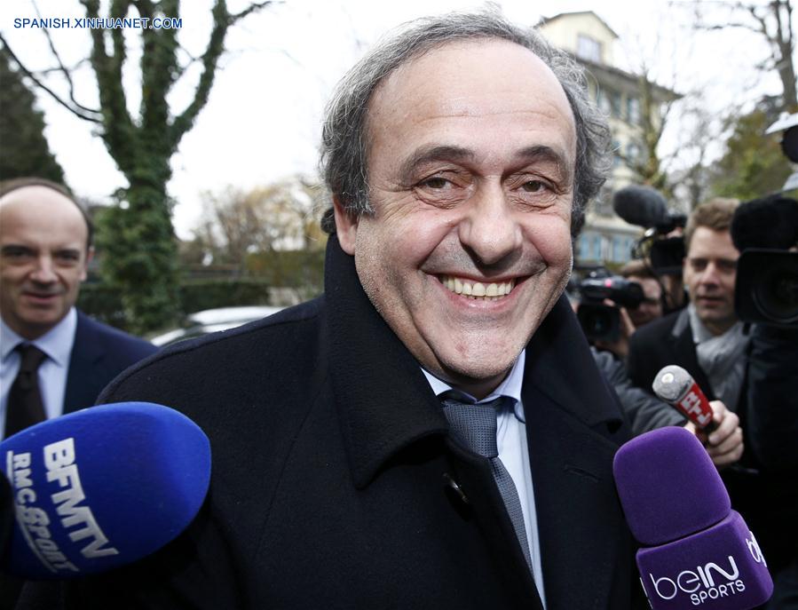 Fútbol: Platini apela suspensión de 90 días de FIFA