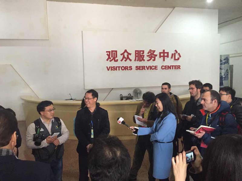 Periodistas extranjeros visitan el Museo Provincial de Jiangxi y la aldea Yanfang de Ji′an