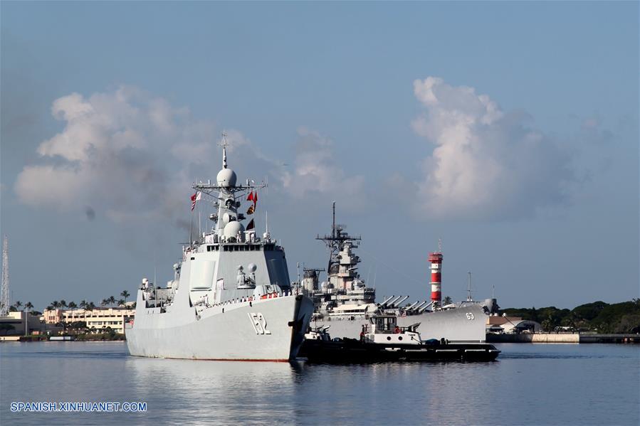 Flota de la Armada china llega a Pearl Harbor en visita amistosa