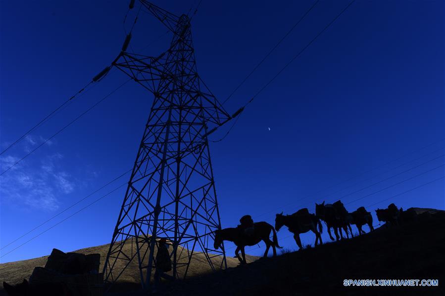 China logra acceso universal a energía