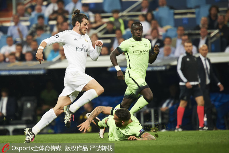 Fútbol: Real Madrid gana 1-0 al Manchester y avanza a final espa?ola en "Champions"