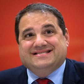 Fútbol: Eligen a canadiense Víctor Montagliani como presidente de Concacaf