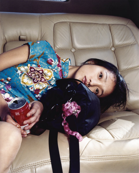 Shanghai 2002: retrato de una ciudad a través de rostros femeninos