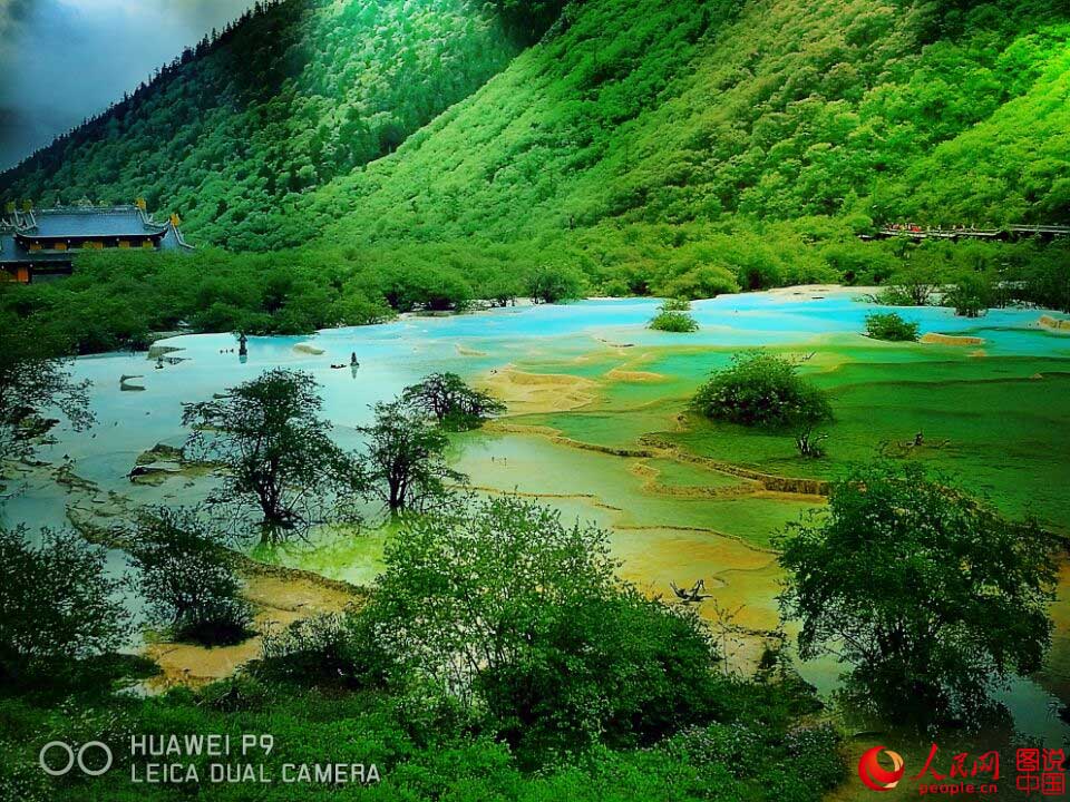 área Escénica de Huanglong: La piscina de Jade