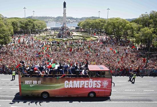 Ronaldo y la selección recibirán la Orden al Mérito