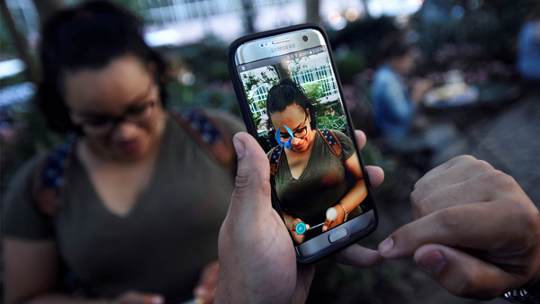 Nueva York prohíbe a los delincuentes sexuales jugar a Pokémon Go