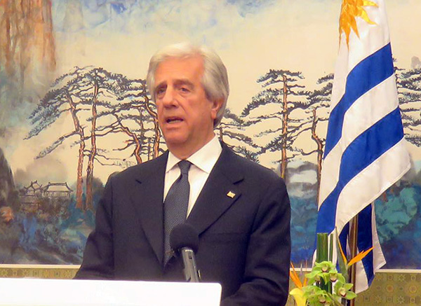 “El logro más importante de mi visita es haber firmado una Asociación Estratégica con China”, afirma Tabaré Vázquez, presidente de Uruguay