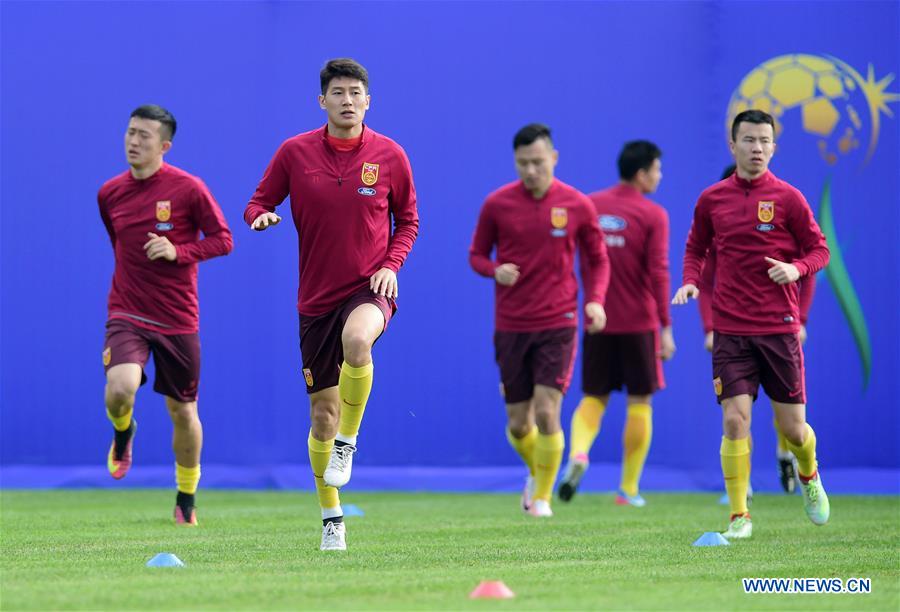 Lippi comienza los entrenamientos con la selección nacional de fútbol de China en Kunming