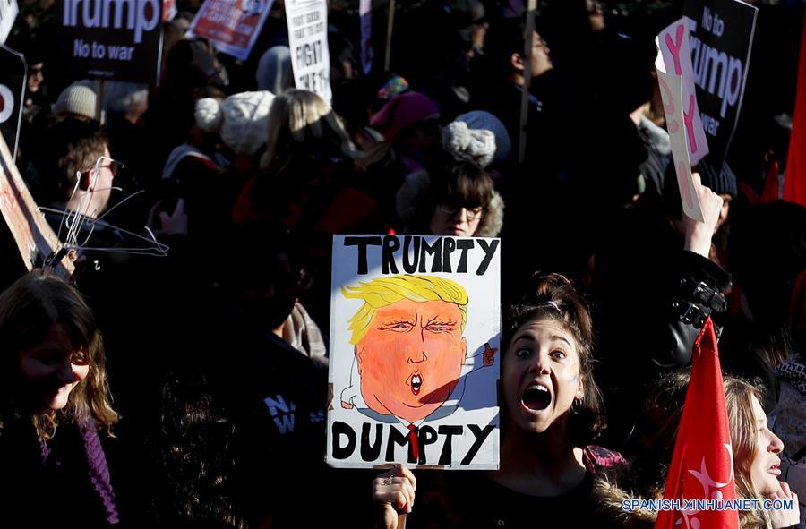 "Marcha de Mujeres" y protesta frente a la Embajada de Estados Unidos de América en Londres