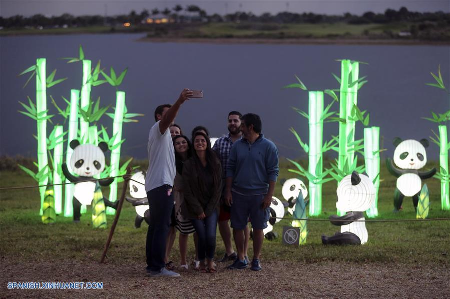 EEUU: Festival de Linternas de China en Florida