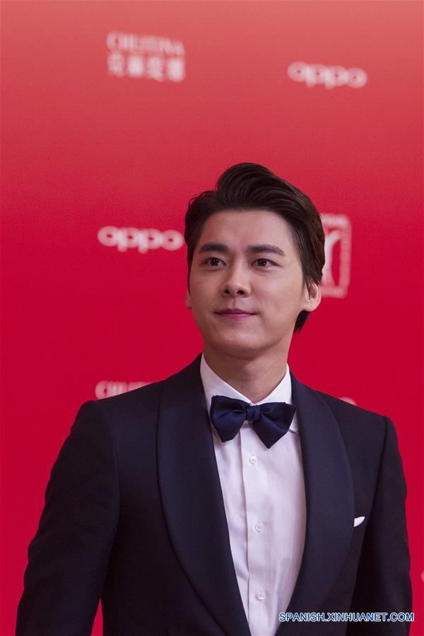 El actor Li Yifeng asisten al 20 Festival Internacional de Cine de Shanghai, en Shanghai, en el este de China, el 17 de junio de 2017. El Festival Internacional de Cine de Shanghai comenzó el sábado. (Xinhua/Du Xiaoyi)