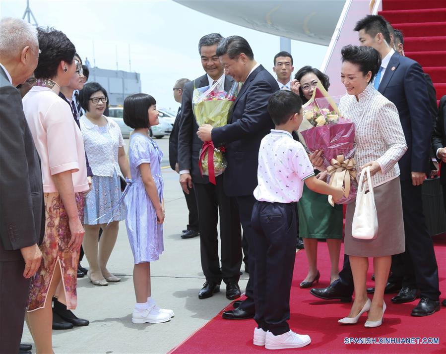 Presidente Xi promete apoyo continuo a Hong Kong