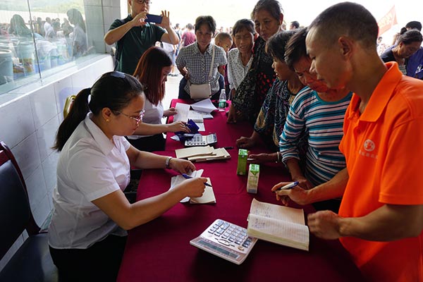 La industria de los pimientos picantes saca de la pobreza a un condado en Hunan