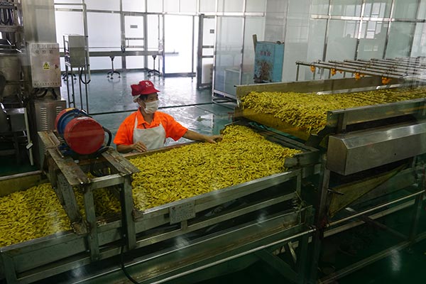 La industria de los pimientos picantes saca de la pobreza a un condado en Hunan