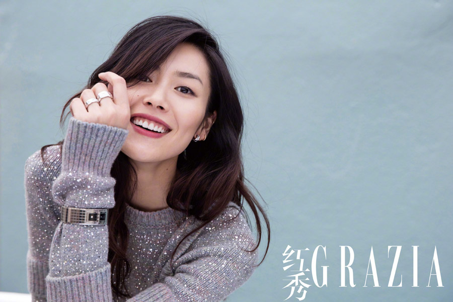 La modelo LiuWen posa para la revista de moda Grazia