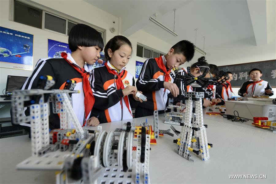 Iniciación a la robótica se incluye dentro de los programas educativos extraescolares de Hebei