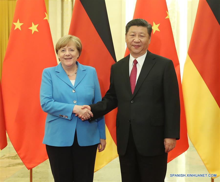 Xi se reúne con Merkel y pide que relaciones China-Alemania alcancen nueva altura