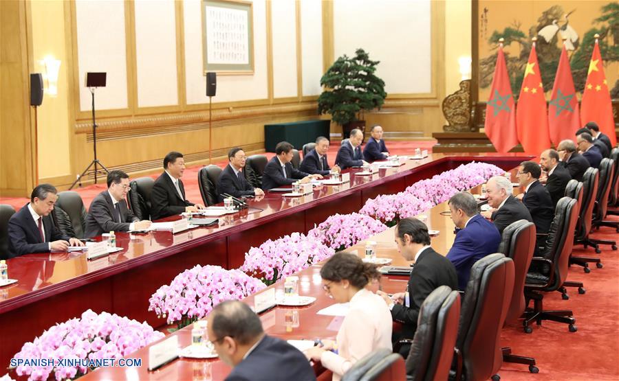 Xi se reúne con primer ministro de Marruecos