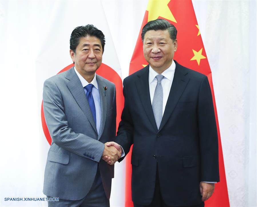 Xi y Abe se reúnen para mejorar aún más los vínculos entre China y Japón