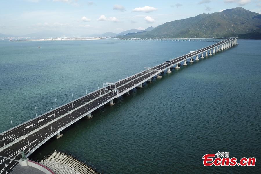 El puente Hong Kong-Zhuhai-Macao soporta el súper tifón Mangkhut