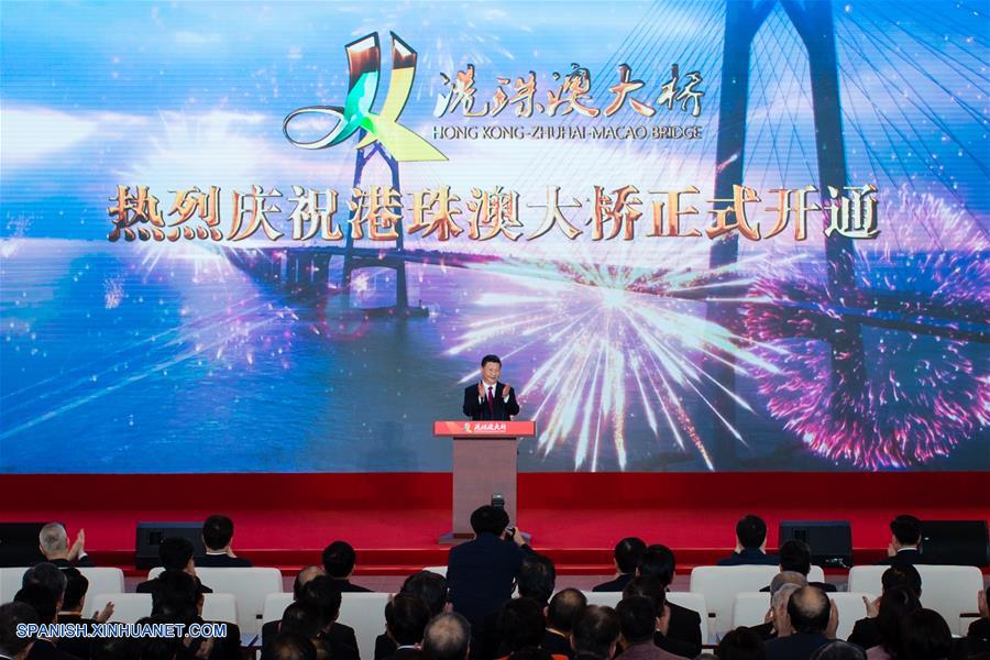 Xi inaugura el puente Hong Kong-Zhuhai-Macao