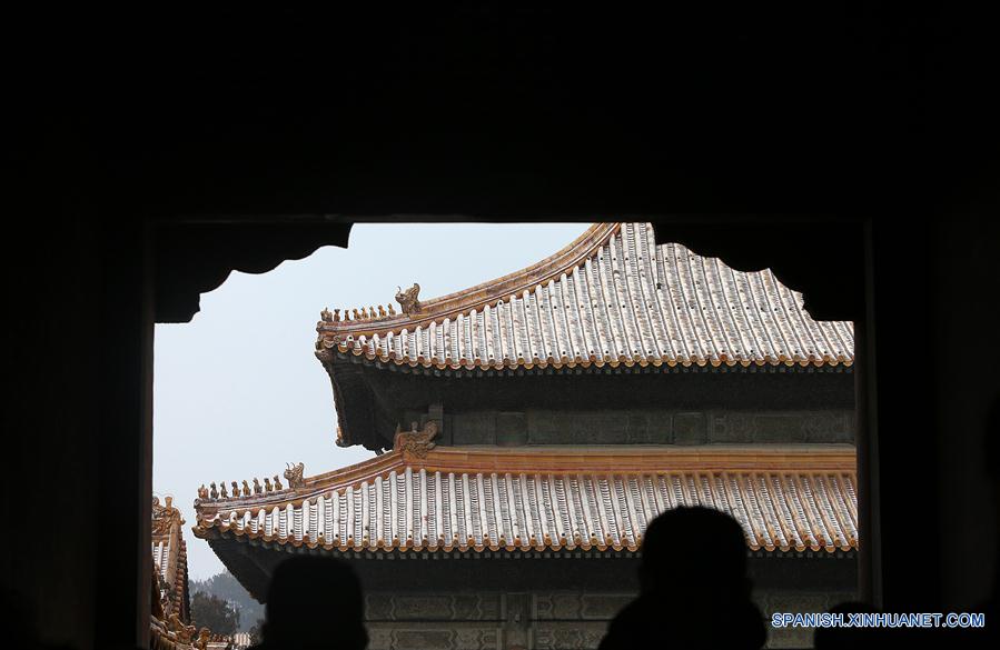 Paisaje nevado en el Museo del Palacio en Beijing