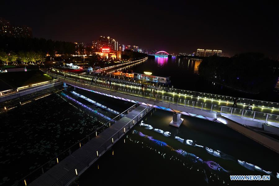 Vista nocturna de Taiyuan, Shanxi